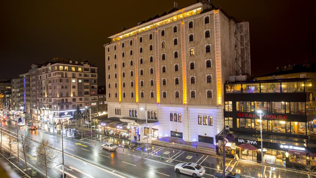 Sivas Bueyuek Hotel Exterior foto